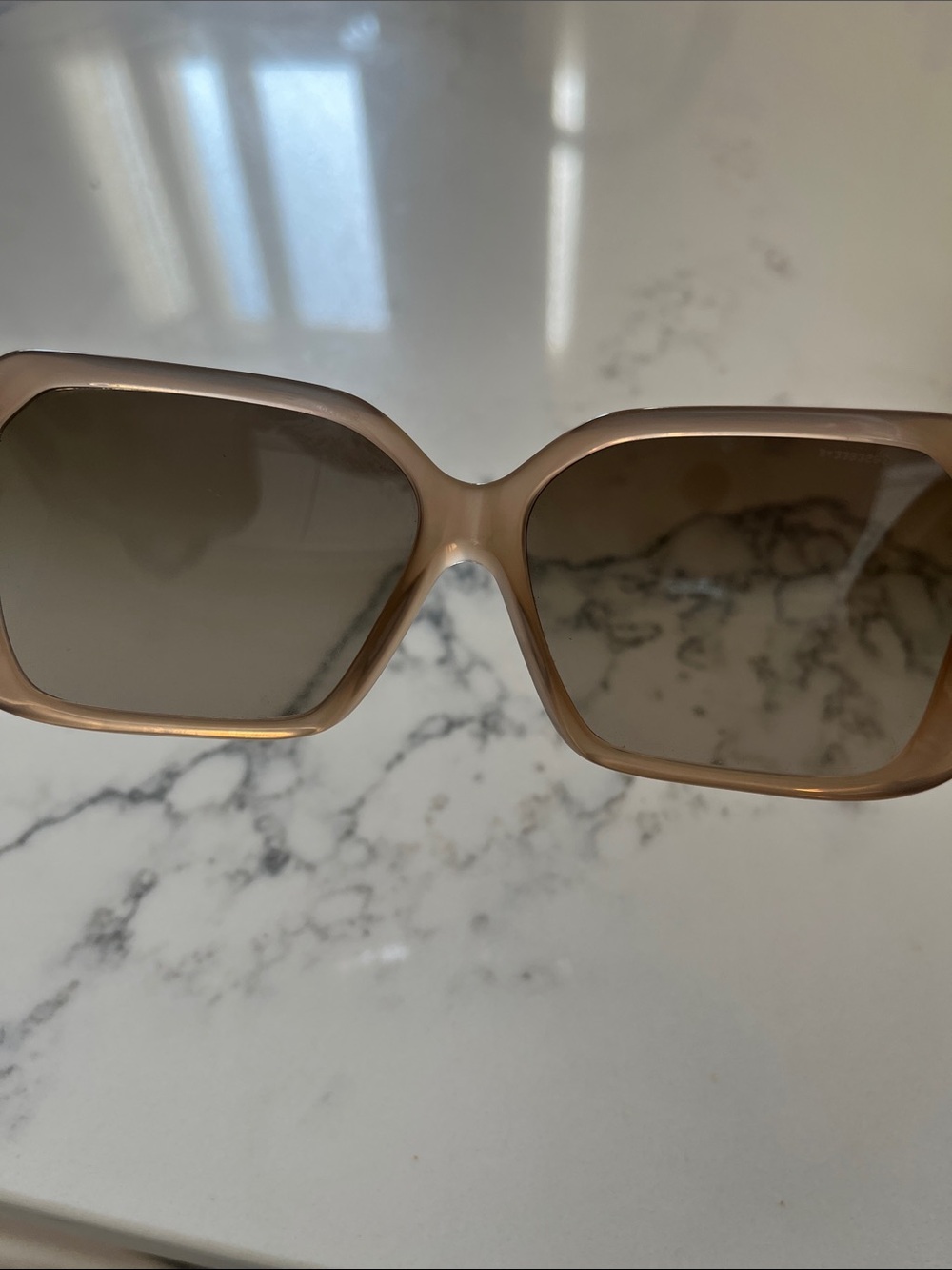 AUTHENTIC Burberry Brown Gradient Oversized Sunglasses with Signature Check Case - Picture 5 of 9